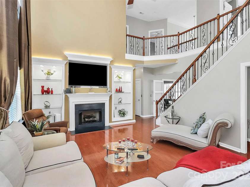 2003 Dataw Lane, Indian Trail, NC 28079.  MLS# CAR4248535, YatesRealty ID 14381. 2-story Great Room