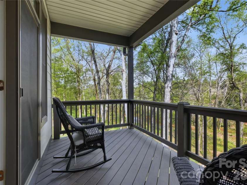 34 Rambling Creek, Tryon, NC 28782.  MLS# CAR4359966, YatesRealty ID 14382. 