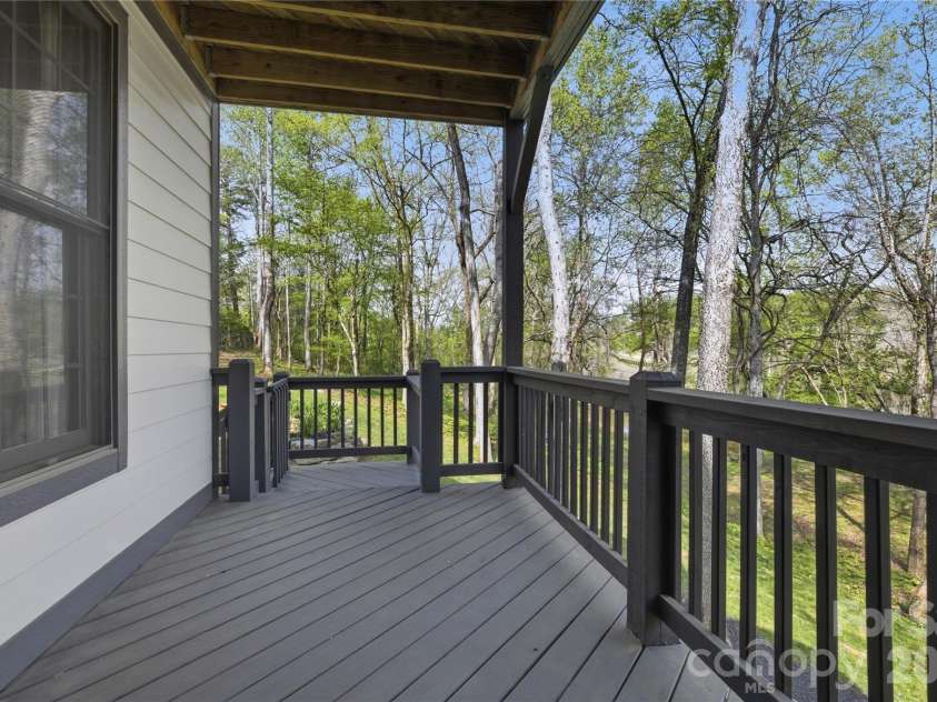 34 Rambling Creek, Tryon, NC 28782.  MLS# CAR4359966, YatesRealty ID 14382. 