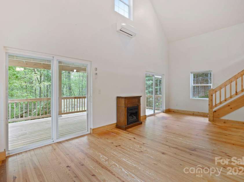 19 Winding Gap Lane, Tuckasegee, NC 28783.  MLS# CAR4254168, YatesRealty ID 14383. 