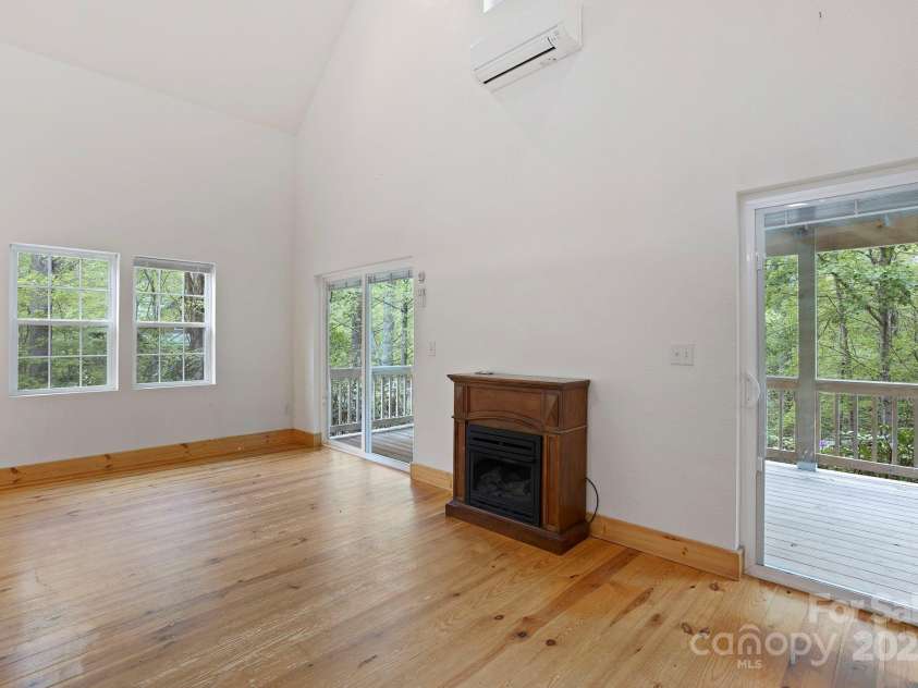 19 Winding Gap Lane, Tuckasegee, NC 28783.  MLS# CAR4254168, YatesRealty ID 14383. 