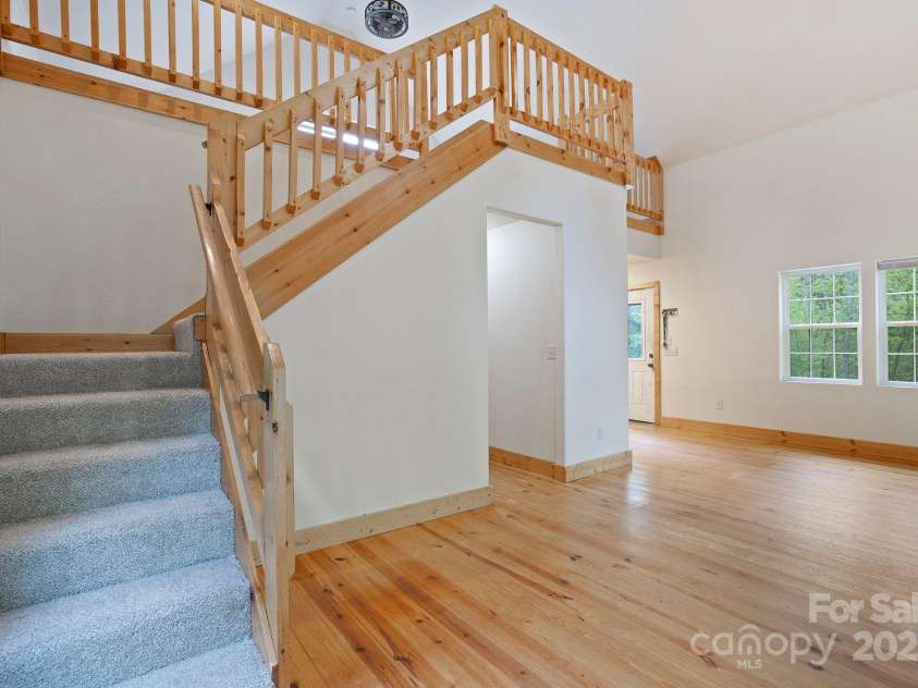 19 Winding Gap Lane, Tuckasegee, NC 28783.  MLS# CAR4254168, YatesRealty ID 14383. 