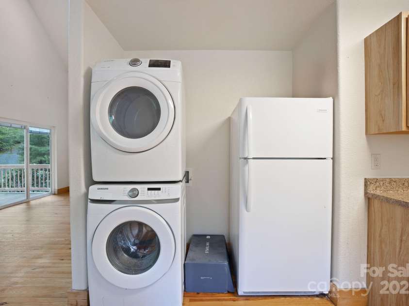 19 Winding Gap Lane, Tuckasegee, NC 28783.  MLS# CAR4254168, YatesRealty ID 14383. 