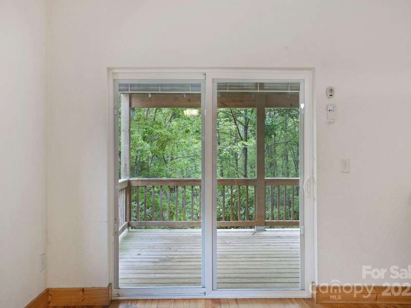 19 Winding Gap Lane, Tuckasegee, NC 28783.  MLS# CAR4254168, YatesRealty ID 14383. 