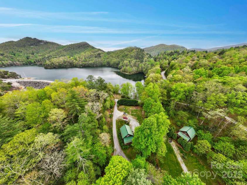 19 Winding Gap Lane, Tuckasegee, NC 28783.  MLS# CAR4254168, YatesRealty ID 14383. 