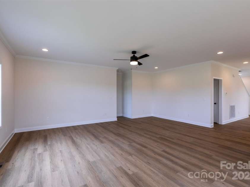 1145 Philbeck Road, York, SC 29745.  MLS# CAR4136621, YatesRealty ID 14386. Great Room