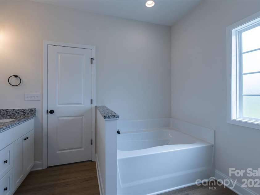 1145 Philbeck Road, York, SC 29745.  MLS# CAR4136621, YatesRealty ID 14386. Primary bath