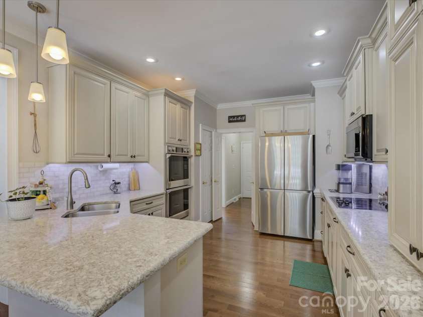 736 Creekbridge Drive, Rock Hill, SC 29732.  MLS# CAR4357212, YatesRealty ID 14387. 