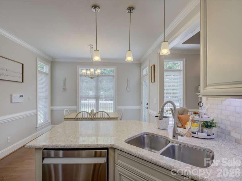 736 Creekbridge Drive, Rock Hill, SC 29732.  MLS# CAR4357212, YatesRealty ID 14387. 
