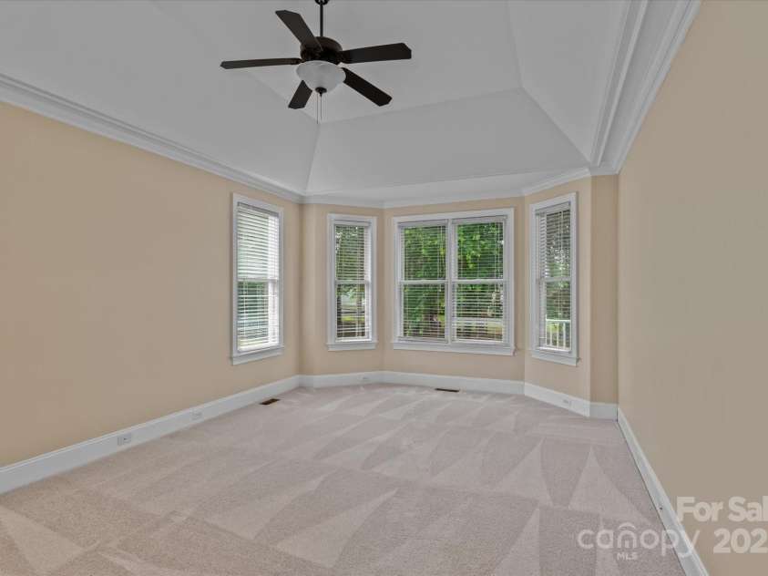 7887 Mountain Shore Drive, Sherrills Ford, NC 28673.  MLS# CAR4251135, YatesRealty ID 14387. 