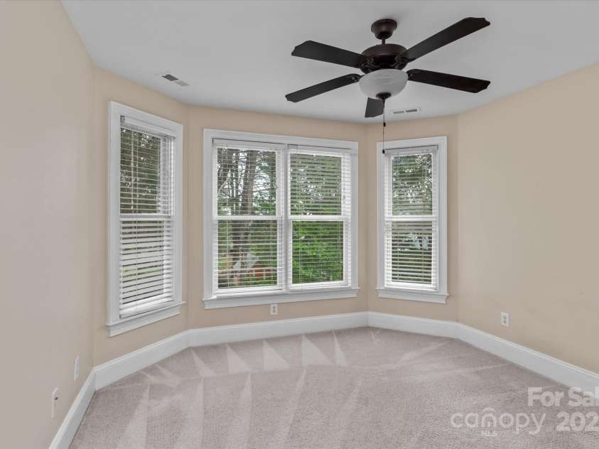 7887 Mountain Shore Drive, Sherrills Ford, NC 28673.  MLS# CAR4251135, YatesRealty ID 14387. 