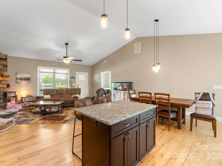 21 Corto Lane, Flat Rock, NC 28731.  MLS# CAR4252636, YatesRealty ID 14388. 