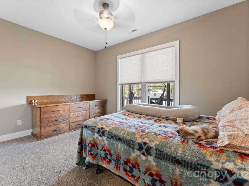 21 Corto Lane, Flat Rock, NC 28731.  MLS# CAR4252636, YatesRealty ID 14388. 