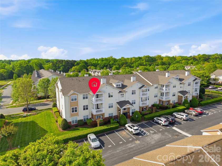 19777 Deer Valley Drive, Cornelius, NC 28031.  MLS# CAR4369434, YatesRealty ID 14389. Pinned Unit