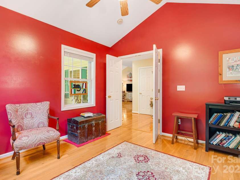 61 Greenwood Forest Drive, Etowah, NC 28729.  MLS# CAR4260594, YatesRealty ID 14389. 