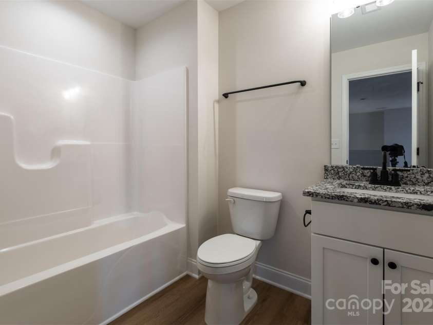 1169 Philbeck Road, York, SC 29745.  MLS# CAR4136844, YatesRealty ID 14390. Upstairs bath