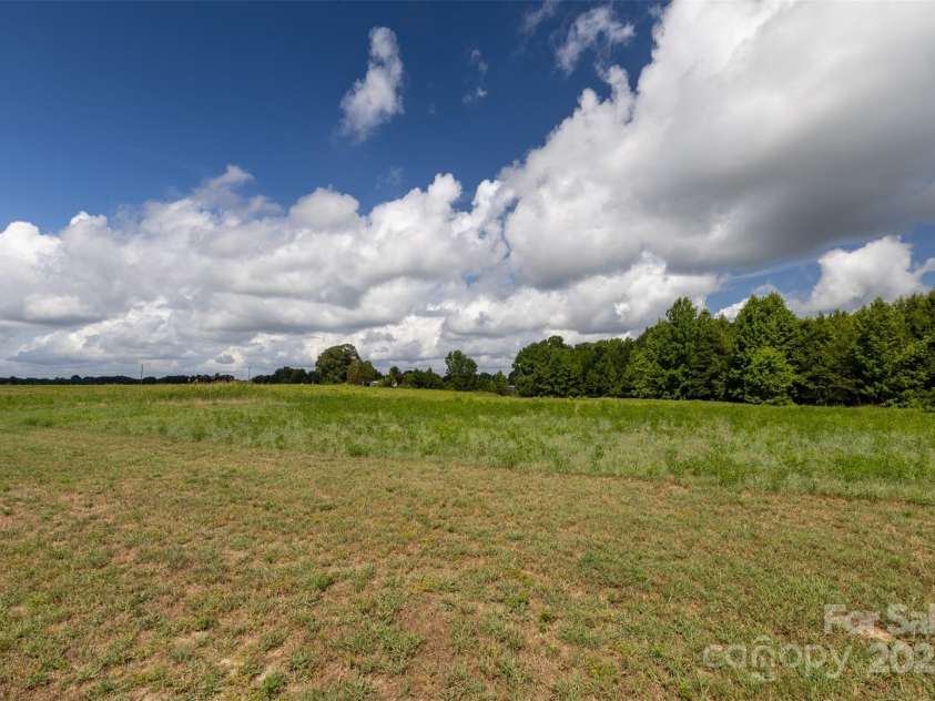 1187 Philbeck Road, York, SC 29745.  MLS# CAR4136783, YatesRealty ID 14392. 