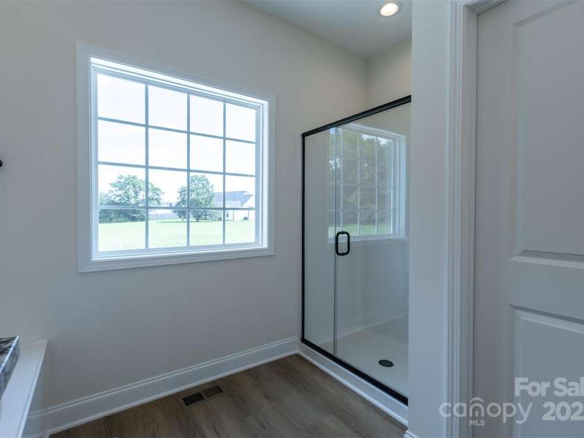 1187 Philbeck Road, York, SC 29745.  MLS# CAR4136783, YatesRealty ID 14392. Primary bathroom