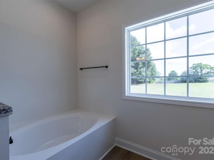 1187 Philbeck Road, York, SC 29745.  MLS# CAR4136783, YatesRealty ID 14392. Primary bathroom