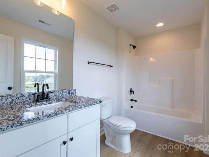 1187 Philbeck Road, York, SC 29745.  MLS# CAR4136783, YatesRealty ID 14392. Private bath for an upstairs bedroom