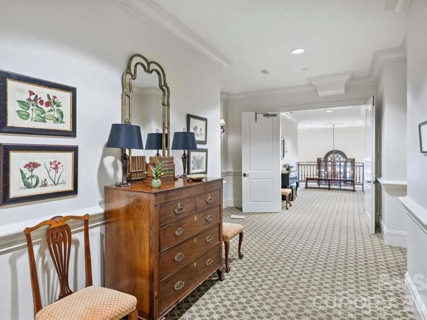2210 Roswell Avenue, Charlotte, NC 28207.  MLS# CAR4370548, YatesRealty ID 14393. 