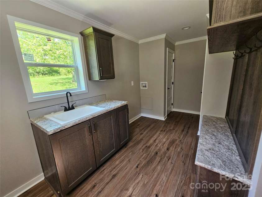784 Severt Circle, Lenoir, NC 28645.  MLS# CAR4228434, YatesRealty ID 14393. Laundry Room