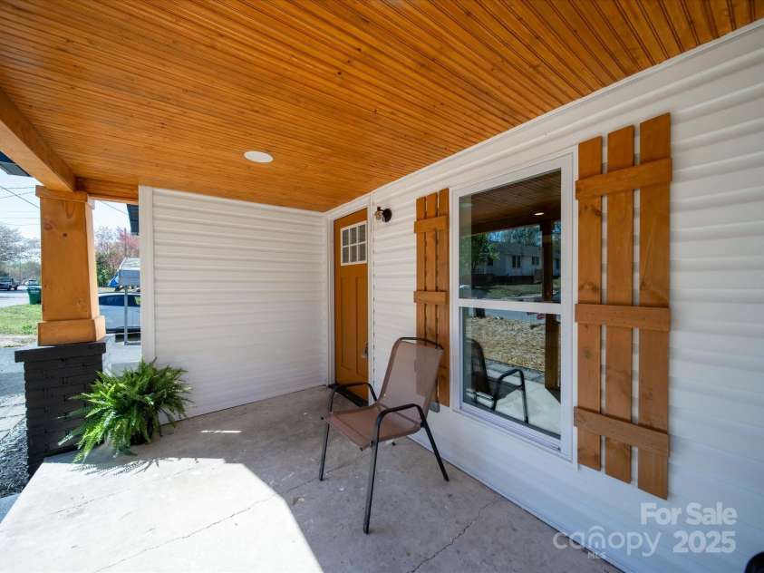 414 Rice Street, Landis, NC 28088.  MLS# CAR4238157, YatesRealty ID 14394. 