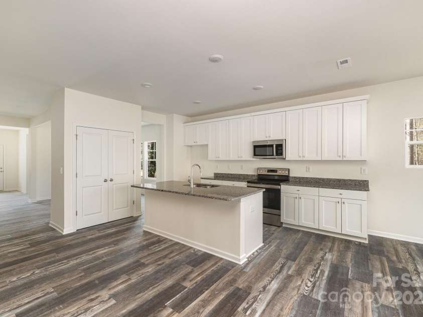 418 Wintergreen Court, Kings Mountain, NC 28086.  MLS# CAR4235242, YatesRealty ID 14396. 