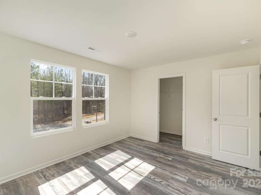 418 Wintergreen Court, Kings Mountain, NC 28086.  MLS# CAR4235242, YatesRealty ID 14396. 