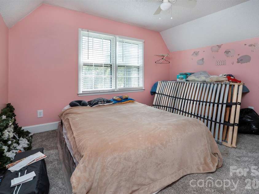5332 Quail Ridge Drive, Mint Hill, NC 28227.  MLS# CAR4357638, YatesRealty ID 14396. 