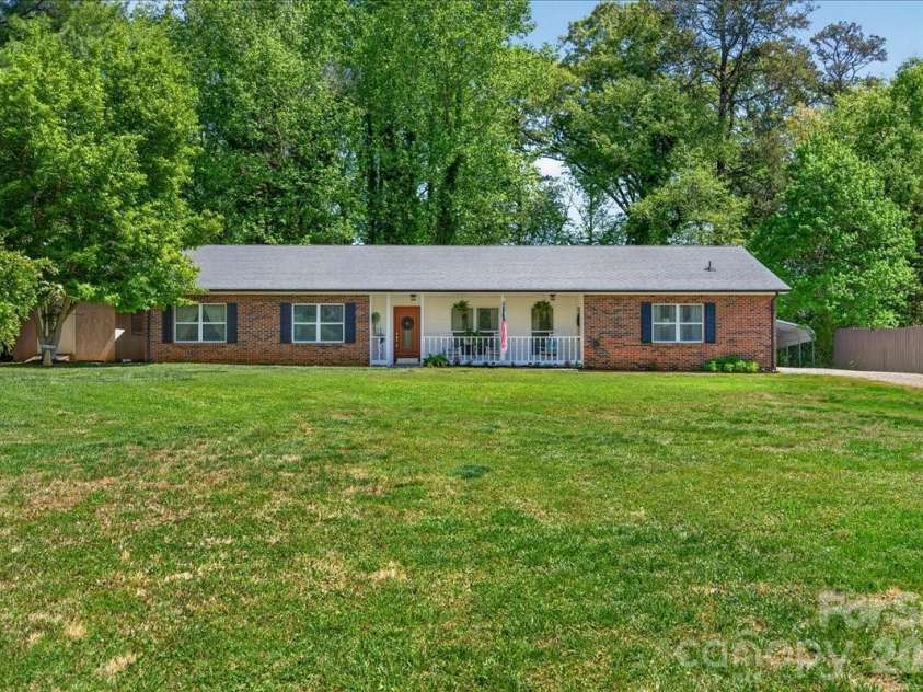 7142 Little Mountain Road, Sherrills Ford, NC 28673.  MLS# CAR4410968, YatesRealty ID 14397. 