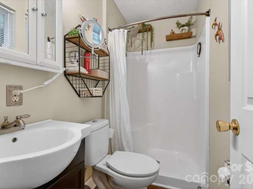 7142 Little Mountain Road, Sherrills Ford, NC 28673.  MLS# CAR4410968, YatesRealty ID 14397. 