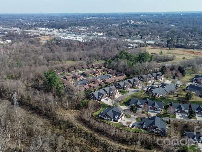 1365 Royalty Circle, Statesville, NC 28625.  MLS# CAR4355141, YatesRealty ID 14398. 