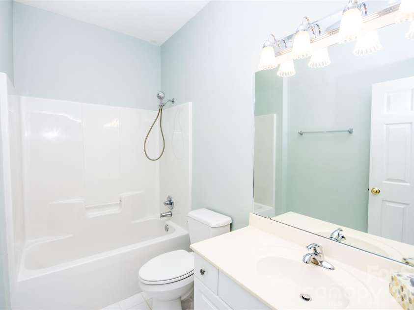 1365 Royalty Circle, Statesville, NC 28625.  MLS# CAR4355141, YatesRealty ID 14398. 