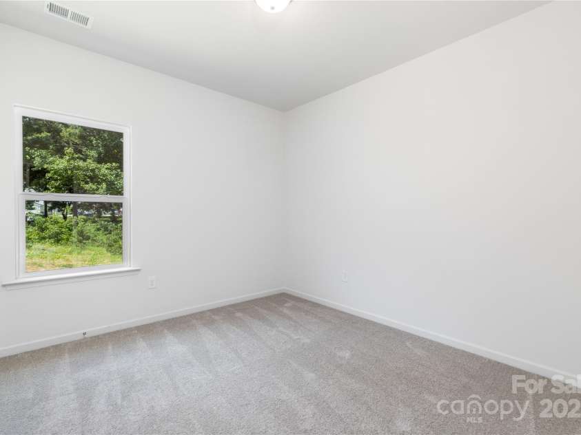 1149 Thayer Glen Court, Charlotte, NC 28213.  MLS# CAR4247486, YatesRealty ID 14399. 