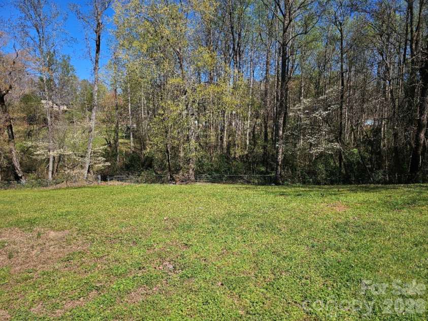 3586 Bridle Path Drive, Vale, NC 28168.  MLS# CAR4362921, YatesRealty ID 14399. 