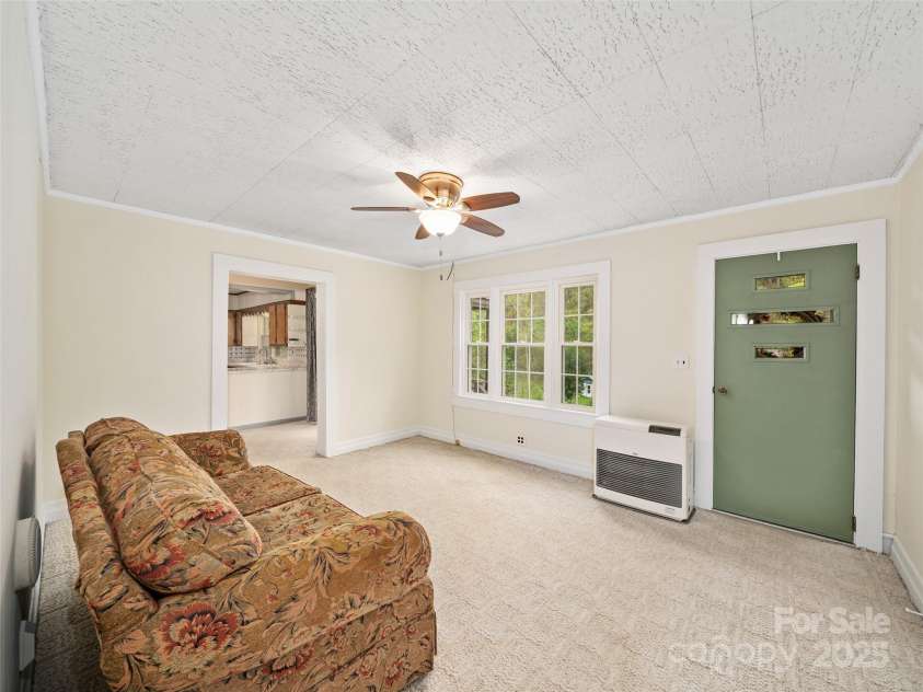 338 Sweet Creek Road, Bakersville, NC 28705.  MLS# CAR4310694, YatesRealty ID 144. 