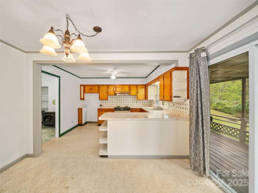 338 Sweet Creek Road, Bakersville, NC 28705.  MLS# CAR4310694, YatesRealty ID 144. 