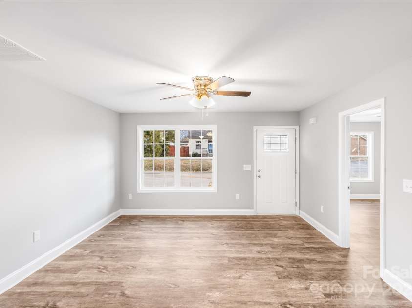 413 Peach Street, Kannapolis, NC 28083.  MLS# CAR4217605, YatesRealty ID 1440. 