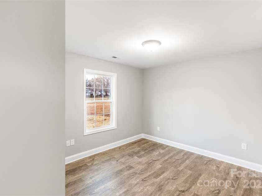 413 Peach Street, Kannapolis, NC 28083.  MLS# CAR4217605, YatesRealty ID 1440. 