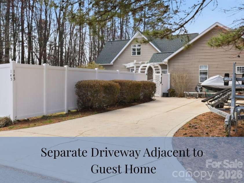145 Morgan Bluff Road, Mooresville, NC 28117.  MLS# CAR4344802, YatesRealty ID 14400. 
