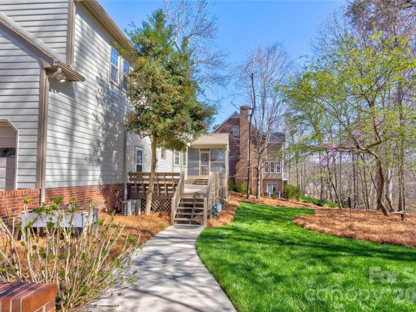 584 Sandringham Place, Concord, NC 28025.  MLS# CAR4359085, YatesRealty ID 14401. Beautiful Landscaping