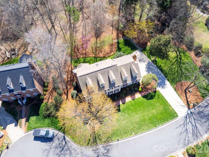 584 Sandringham Place, Concord, NC 28025.  MLS# CAR4359085, YatesRealty ID 14401. Charter Oaks