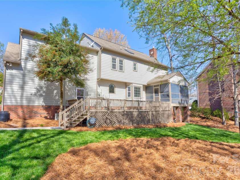 584 Sandringham Place, Concord, NC 28025.  MLS# CAR4359085, YatesRealty ID 14401. Welcome Home