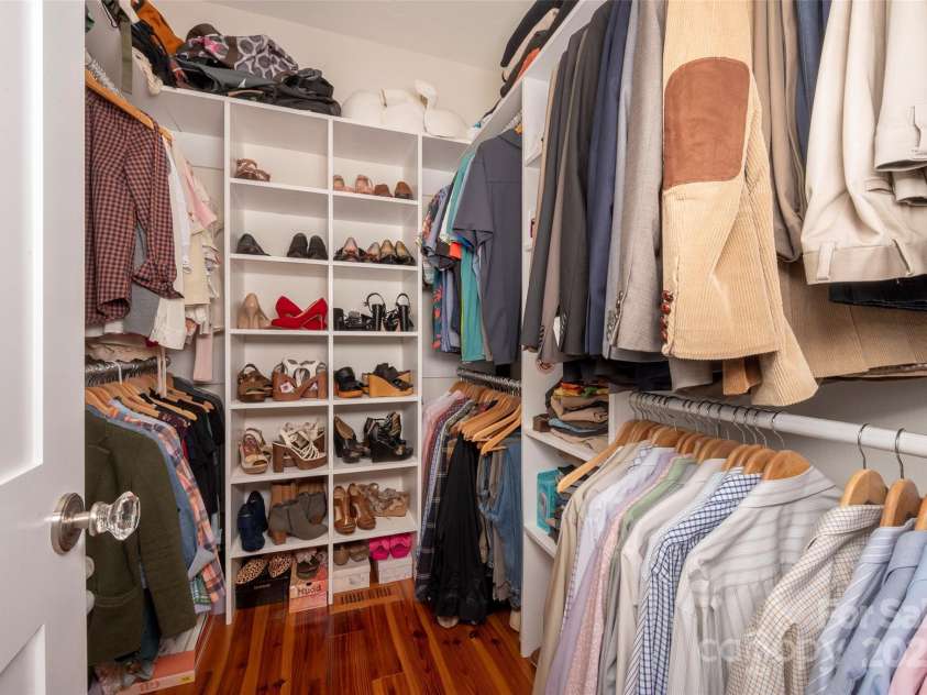 153 Finn Hollow Lane, Advance, NC 27006.  MLS# CAR4241337, YatesRealty ID 14402. Walk-in Closet with Organized Systems.