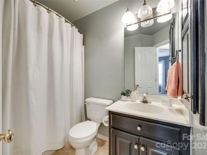 3195 Hadden Hall Boulevard, Fort Mill, SC 29715.  MLS# CAR4199453, YatesRealty ID 14405. 