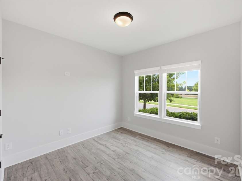 21216 Sanctuary Drive, Lancaster, SC 29720.  MLS# CAR4404469, YatesRealty ID 14406. 1st bedroom