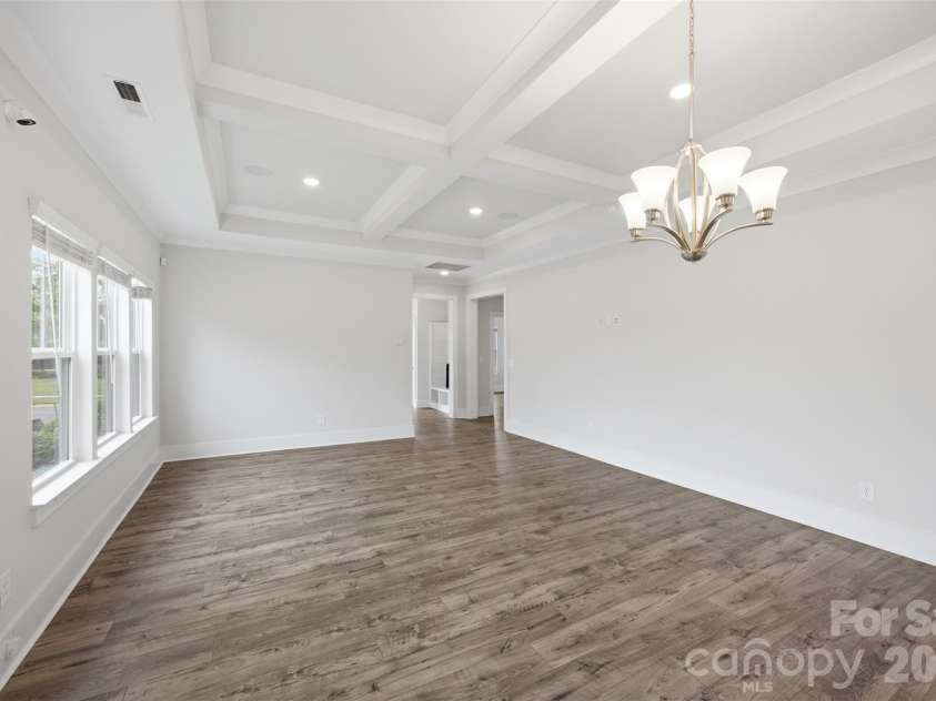21216 Sanctuary Drive, Lancaster, SC 29720.  MLS# CAR4404469, YatesRealty ID 14406. 