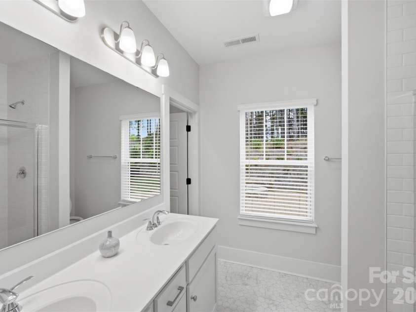 21216 Sanctuary Drive, Lancaster, SC 29720.  MLS# CAR4404469, YatesRealty ID 14406. 