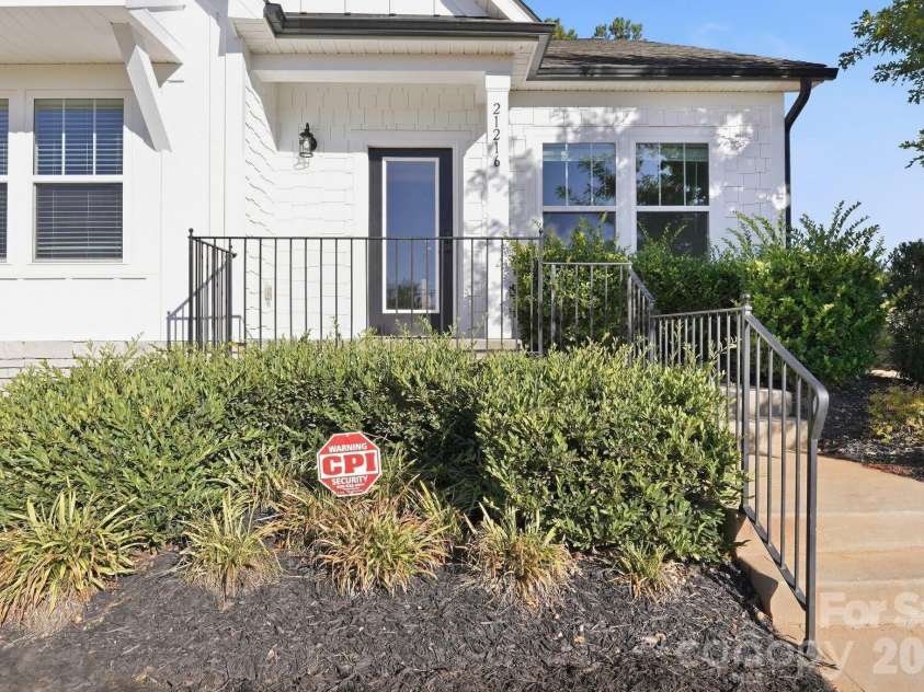 21216 Sanctuary Drive, Lancaster, SC 29720.  MLS# CAR4430850, YatesRealty ID 14406. 